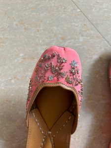 Combo Of Needledust Pink Jutti