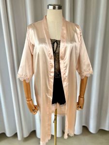 ‼️24Hrs EOS SALE‼️Vintage Peach Satin Robe