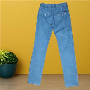 women blue straight jeans size 30 (O-38)