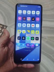 infinix hot 10 mobile hai hang nahi karta ha