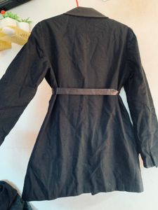 Chic Blacked Coat 44