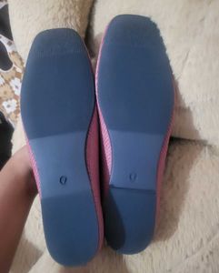 Neeman&#39;s Women&#39;s Bellies