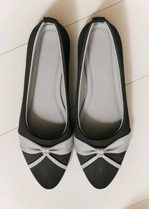 Cute Black Ballerinas
