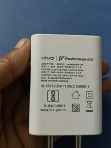 Vivo FlashCharge 44W Adapter