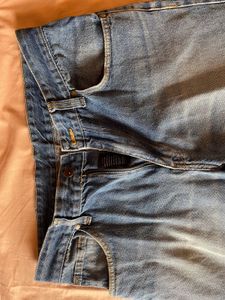 Men’s 34 Waits Branded Jeans
