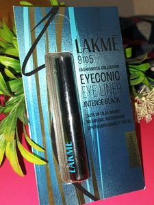 Lakme Combo Eyeconic Kajal Deep Black And Eyeliner