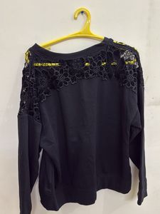 Lace Detail Black Sweatshirt
