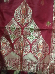 Red &amp; Gold Dupatta