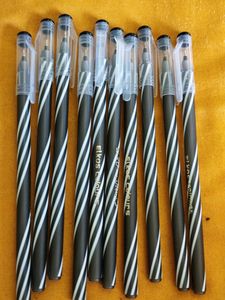 10 PENS