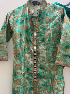 Elegant Ethnic Kurta Set