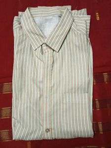 GoldenBeezeColor FullSleeves Polyester Shirt-UsedO