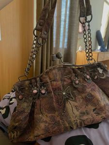 Vintage Floral Embellished Kiss Lock Bag