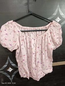 Chic Floral Puff Sleeve Smocked Top