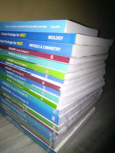 Aakash NEET Modules with Catalyst and Mcaps