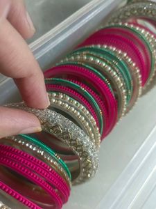 White Green Pink Combination Bohut Achcha H