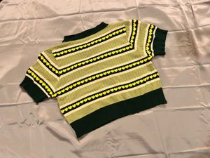 cute heart print crop top