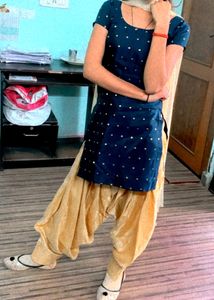 Amazing Kurti&#39;s Combo