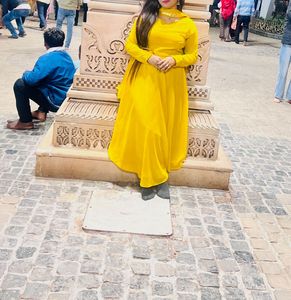 Elegant Yellow Kurta Set