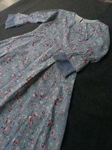 Floral Print Round Kurti
