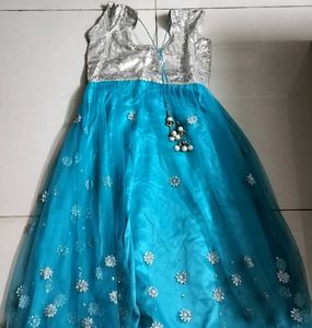 Pretty Light Blue Long Party Gown