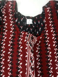 Black Suit Pant With Dupatta