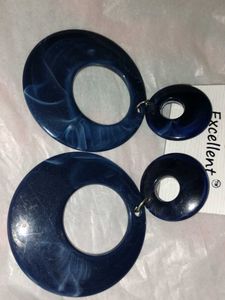 Earrings.