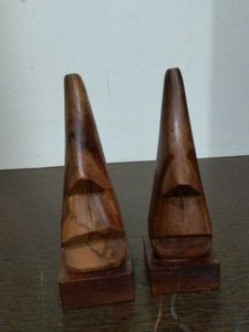 Combo of 2 Wooden Head Sculptures