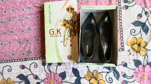 New Without Tag  Heels Black Stylish