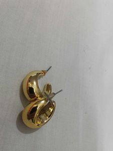 Pick Earing In Coins