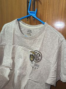 Royal Enfield Tshirt (L)