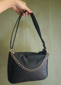 Zig Zag Trendy Women Hand Bag