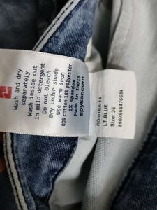 Spykar Men Blue Cotton Regular Fit Narrow Jeans