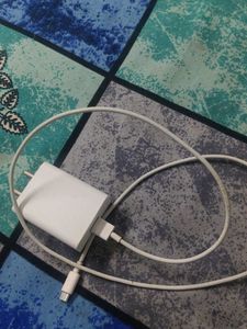 Vivo Flashcharge With Cable 44w
