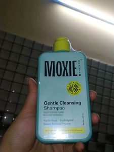 Moxie Beauty Gentle Cleansing Shampoo