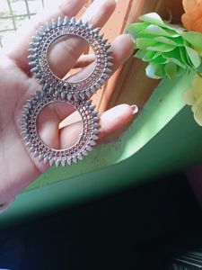 Oxidis Earring 👂