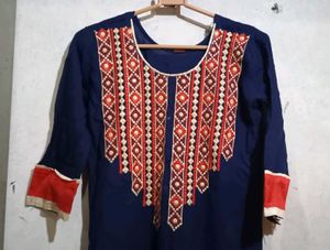 Embroidered Tunic Top