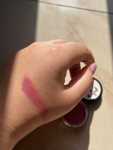 Lip &amp; cheek Tint