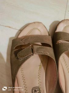 Khadims Flats &amp; Sandals