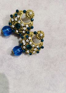 Selling A Two Gorgeous Earrings