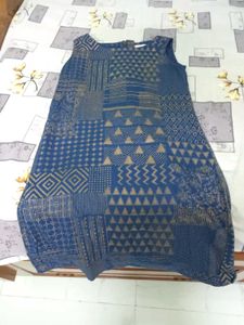 Blue Geometric Print Sleeveless Dress
