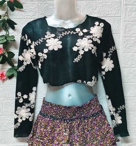 Size Extra Small 🎁Buy 2 Get 1 Free 🎁 Crochet Top