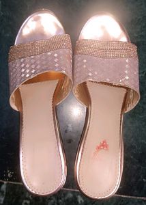 Sandle