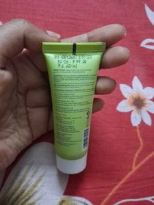 Dot &amp; Key Face Wash