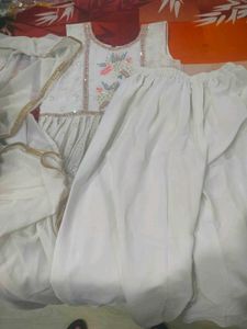 white nayara cut suit