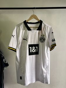 Borussia Dortmund Jersey 24/25 Away