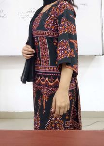 Gorgeous Pakistani Suit Set