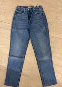 Zara Jeans