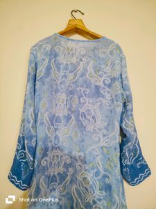 Women Beautiful Kurti