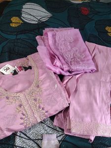 New with Tag Elegant Lavender Kurta Set