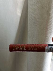 Set Of 2 Lakme Forever Matte Liquid Lipstick